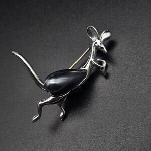 Cathe Black Faux Pearl Kangaroo Brooch Silver Tone Vintage Animal Jewelry